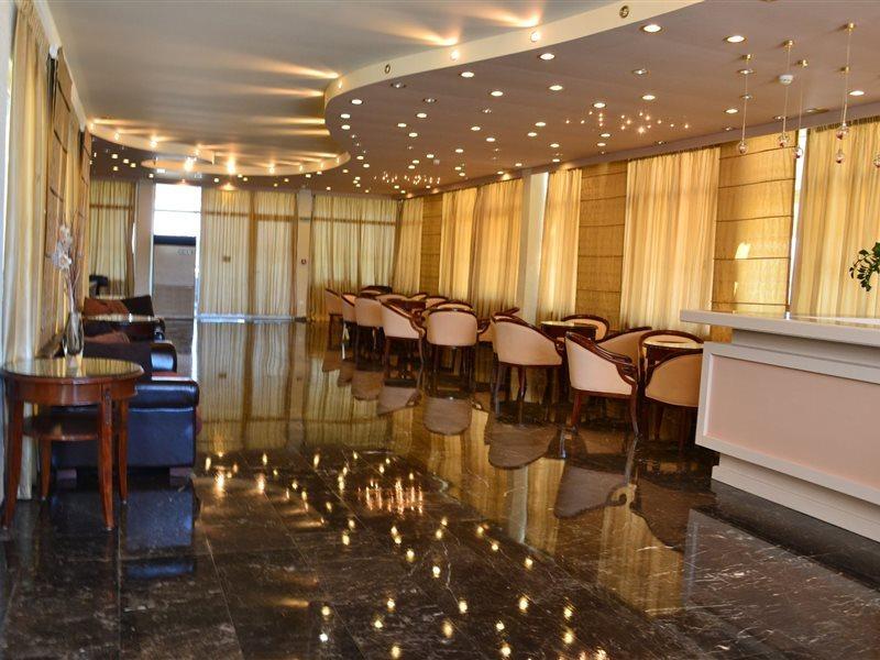 Alexandros Hotel Перама Екстер'єр фото