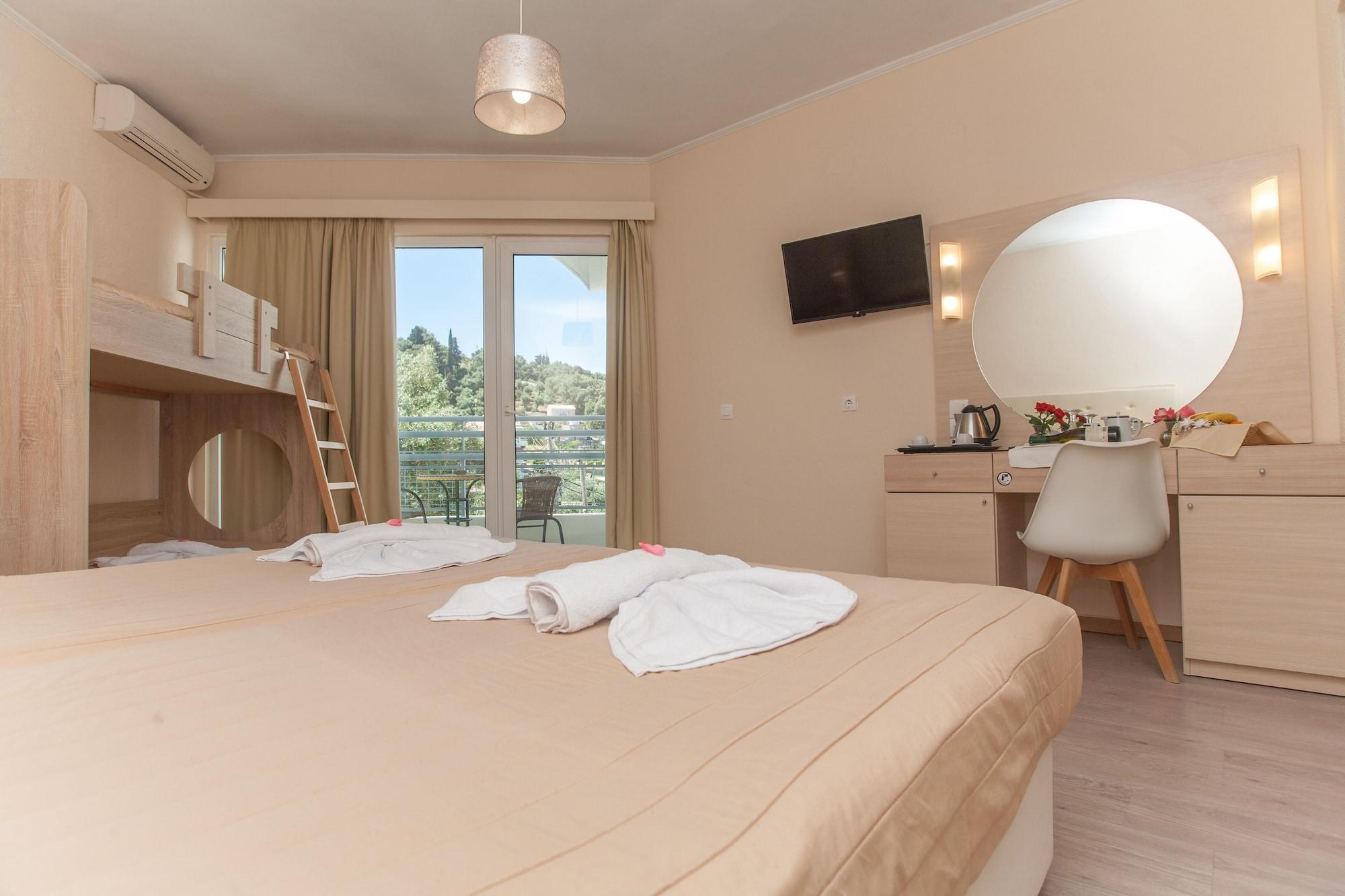 Alexandros Hotel Перама Екстер'єр фото