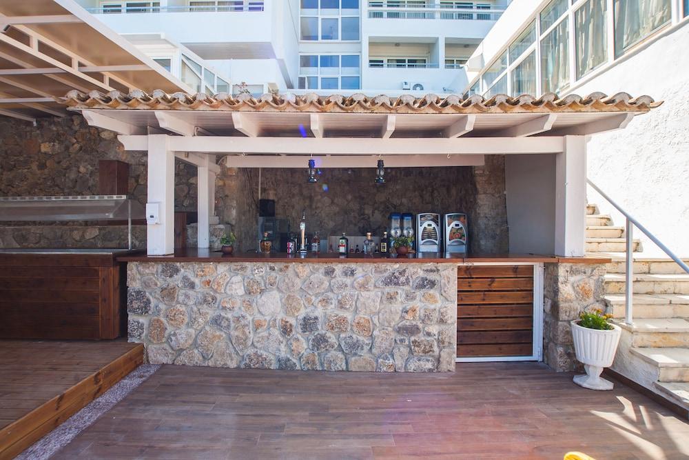 Alexandros Hotel Перама Екстер'єр фото