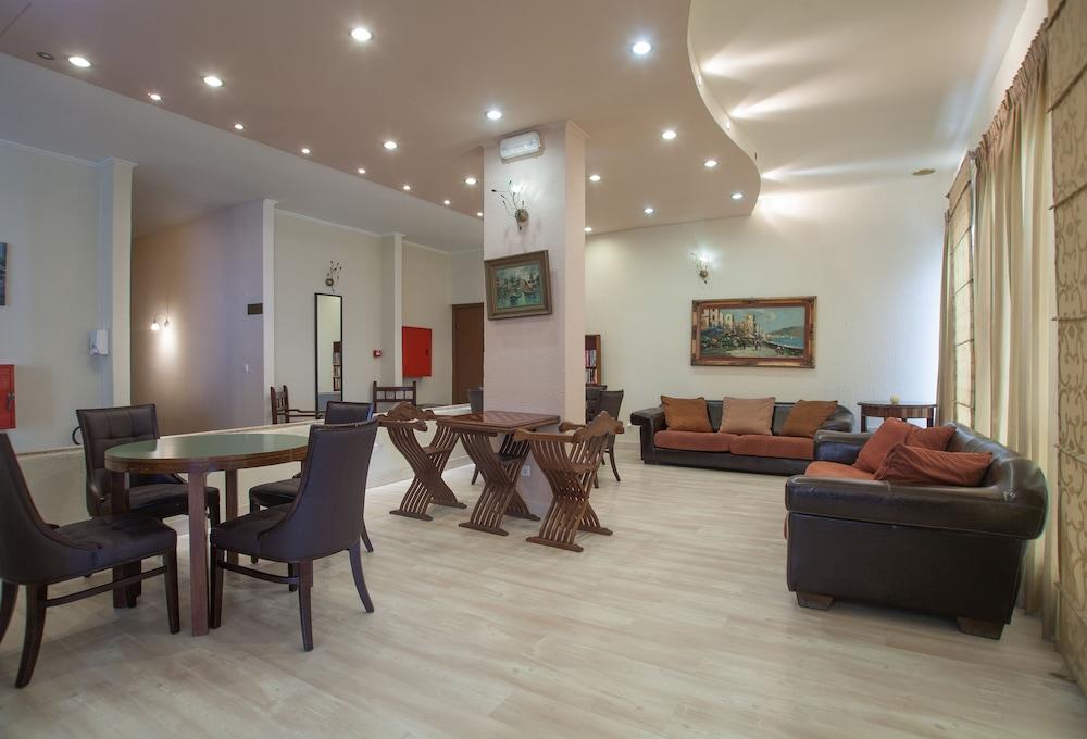 Alexandros Hotel Перама Екстер'єр фото