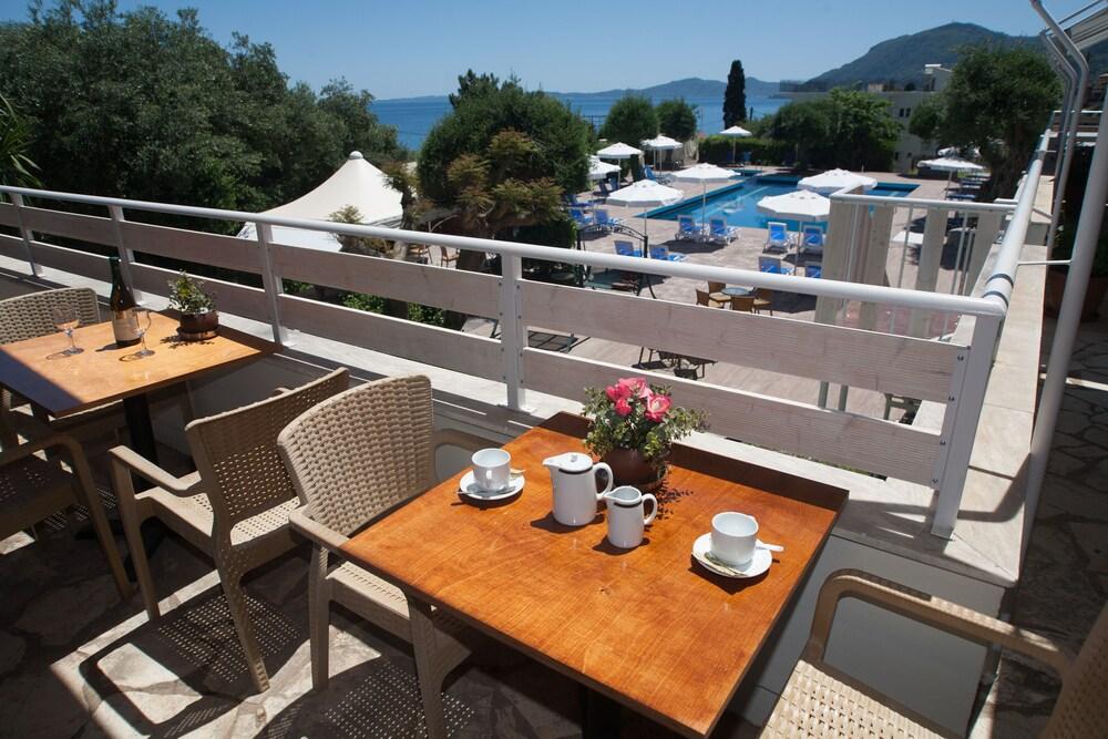 Alexandros Hotel Перама Екстер'єр фото