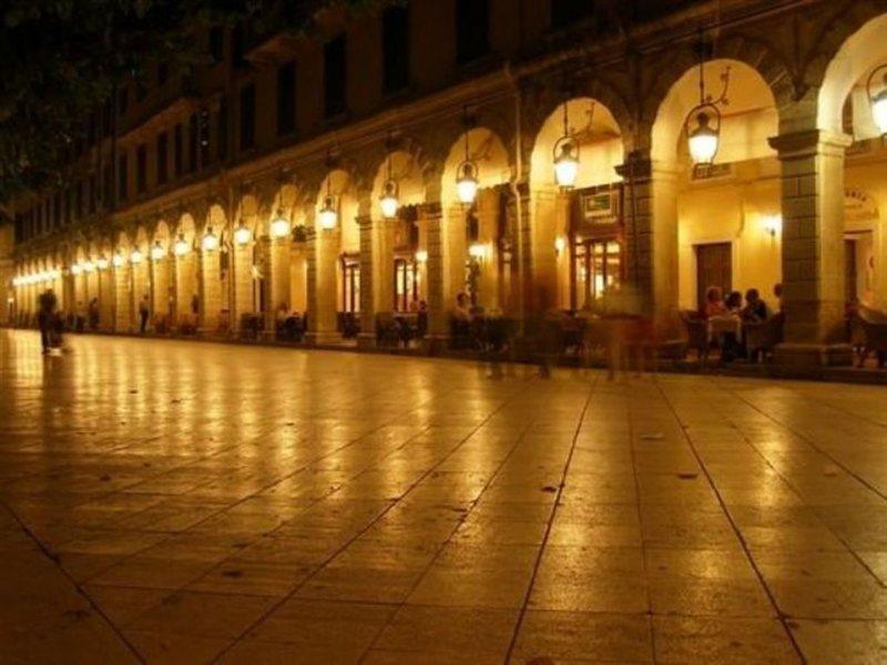 Alexandros Hotel Перама Екстер'єр фото