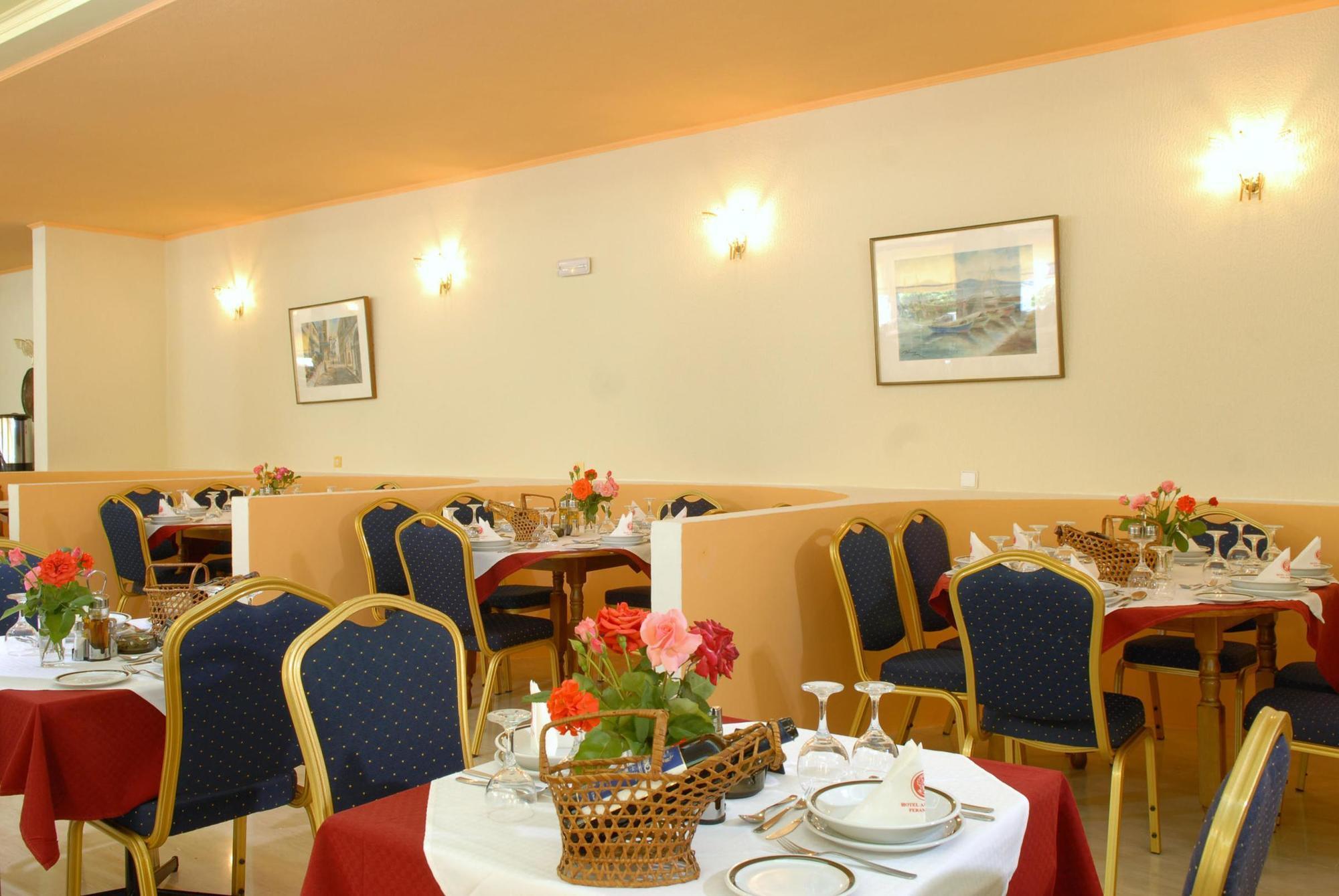 Alexandros Hotel Перама Екстер'єр фото